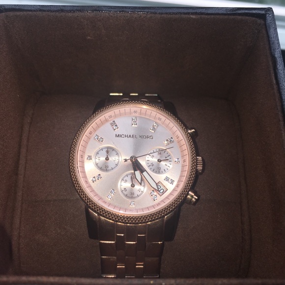 Rose gold Micheal Kors women’s watch - Picture 4 of 4